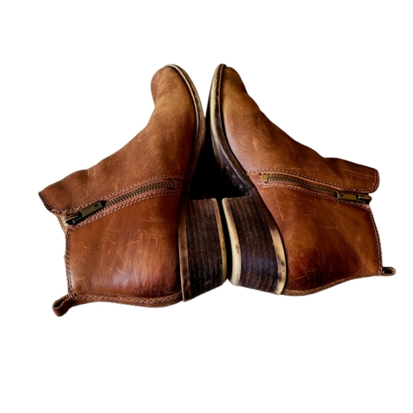 Lucky Brand Conyac Brown Distressed Leather Booties Ankle Boots Size 8.5 Boho - Picture 6 of 11
